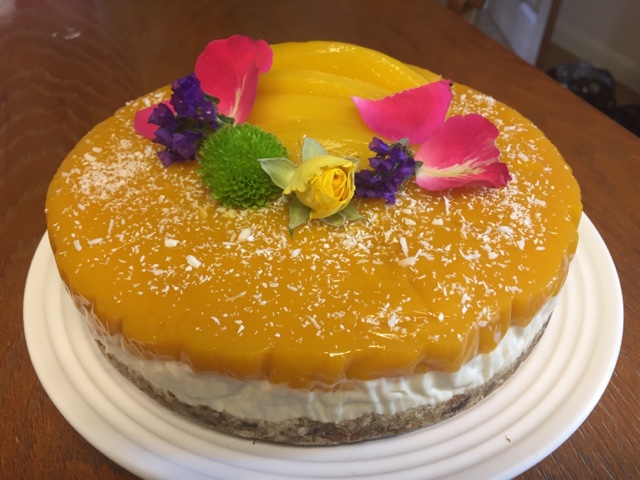 Yummy Mummy: Vegan Mango and Ginger Cheesecake