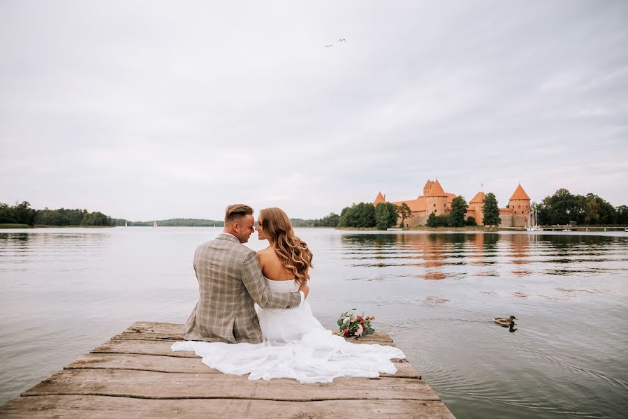 Hääkuvaaja Justas Gulbinovičius (lightstrokephoto). Kuva otettu 24. marraskuuta 2020