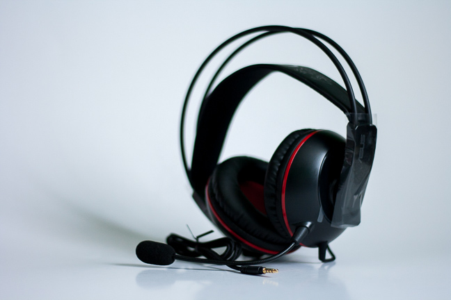 Auriculares para juegos ASUS Cerberus