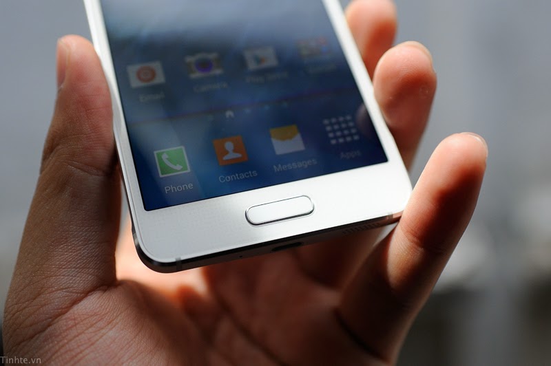 Samsung_Galaxy_Alpha-7.