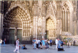 In front of the Cologne Cathedral, Cologne, Germany.