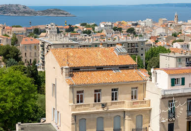 Apartment with terrace 12