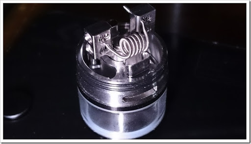 DSC 3756 thumb%25255B2%25255D - 【RDTA】「Geekvape Avocado 24 ボトムエアフローバージョン」レビュー。シングルコイルオプションでフレーバーチェイスにも【爆煙系フレイバーチェイス向け】