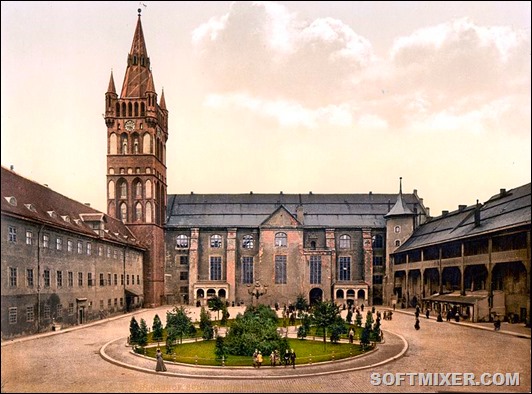 800px-Königsberg_Castle_courtyard