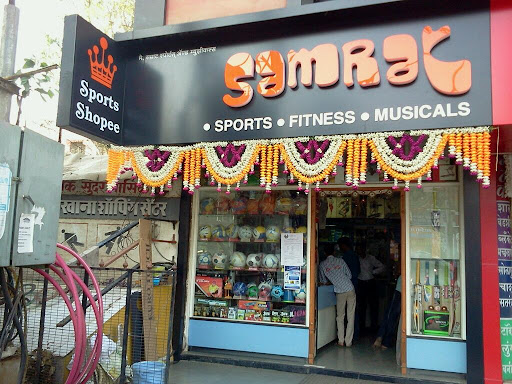 Samrat Sports & Musicals, 1, Nashik Gymkhana Shopping Centre, Shivaji Rd, Shalimar, Nashik, Maharashtra 422001, India, Sporting_Goods_Shop, state MH