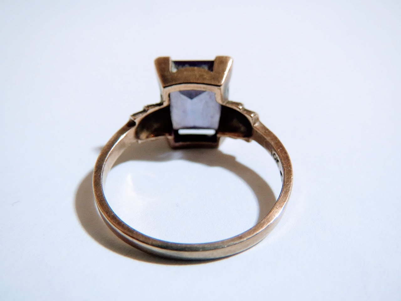 10K Gold and Amethyst Ring