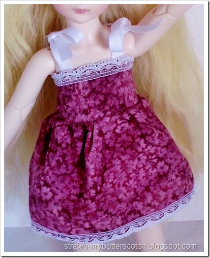 5 a Week: Tiny Doll Dresses