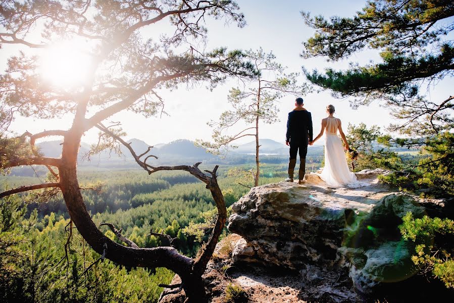 Fotógrafo de bodas Radek Hlubuček (hlubucek). Foto del 17 de septiembre 2023