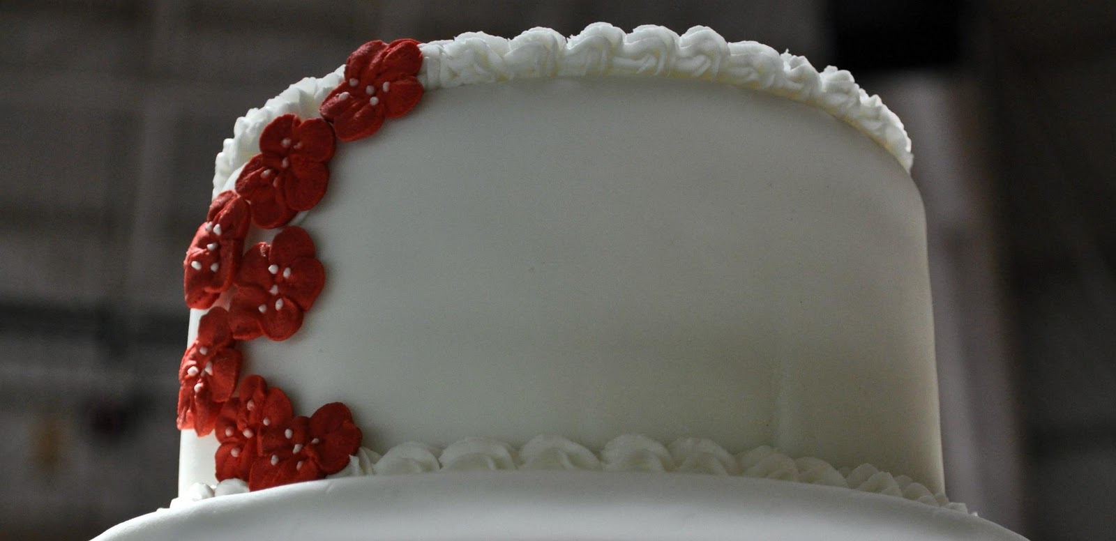 Black & Red Wedding Cupcakes