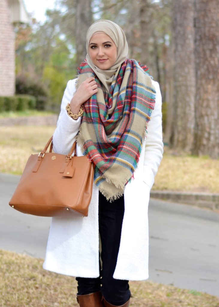Modern scarf with hijab fashion 2018 - Fashionre
