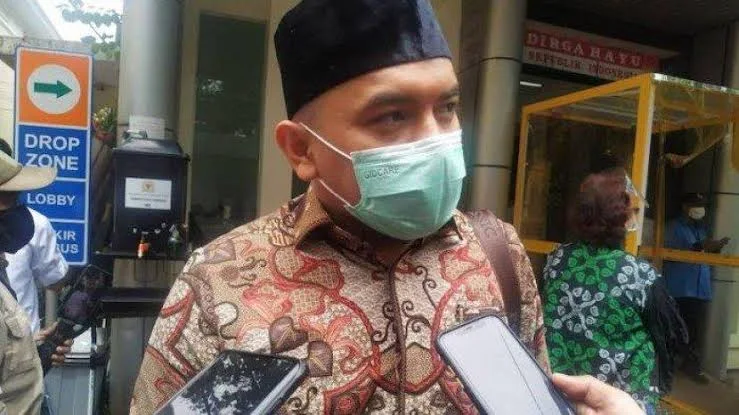 Temuan Atribut FPI di Terduga Teroris Codet, Azis: Atribut Bisa Dibeli, FPI Sudah Bubar