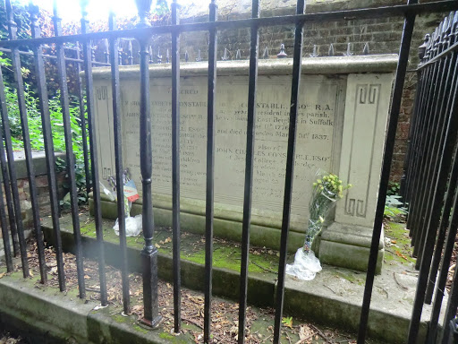 CIMG9409 John Constable memorial, St John's churchyard