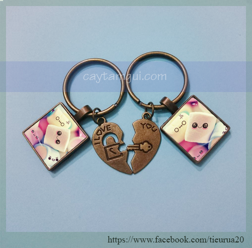 Móc khóa in hình handmade cặp đôi Móc khóa in hình handmade cặp đôi