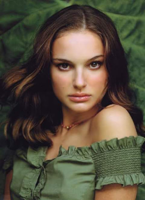 Natalie Portman whatsapp Dp Images