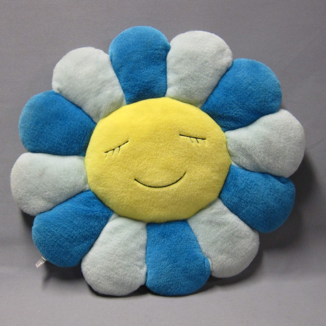 Takashi Murakami (b. 1962). Flower Cushion (Purple, and White),, Lot  #42245