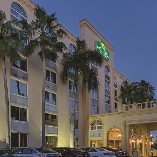 La Quinta Inn & Suites by Wyndham West Palm Beach Airport