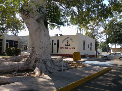 Hospital Naval De Manzanillo, CALLE SATURNINO RODRIGUEZ S/N COL. LAS BRISAS C.P., Las Brisas, Vista de Mar III, 28210 Manzanillo, Col., México, Hospital | COL