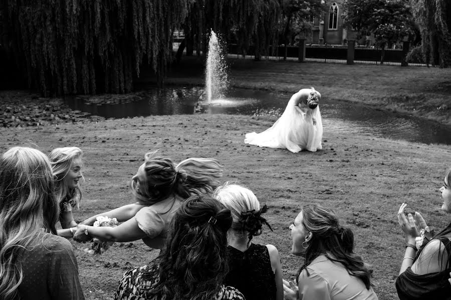 Düğün fotoğrafçısı Justin Manders (bruidsfotograaf). 30 Mayıs 2022 fotoları