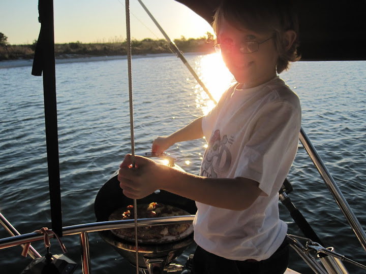 boat pizza