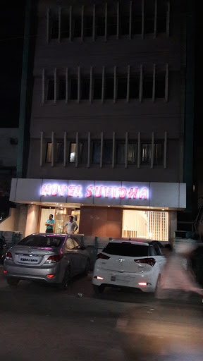 Hotel Suvidha, Gaddam Plot Rd, Ramdaspeth, Akola, Maharashtra 444001, India, Cottage, state MH