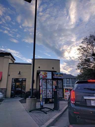 Mexican Restaurant «Taco Bell», reviews and photos, 820 Southbridge St, Auburn, MA 01501, USA