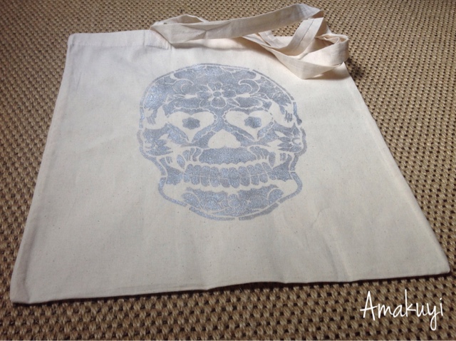 Tote-bag-calavera-DIY-pintura-textil