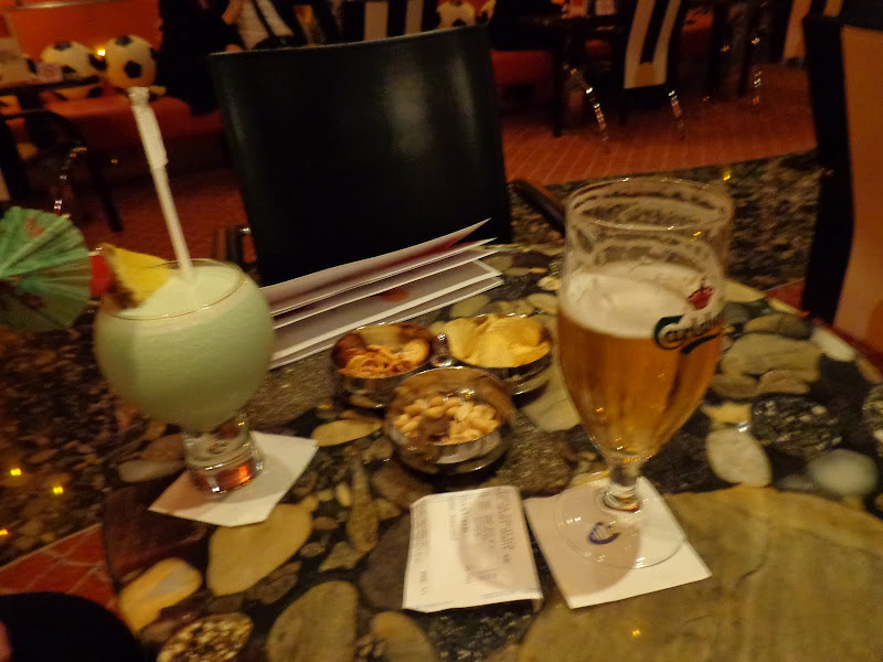 А включите-ка мне усилители качки! А подайте-ка белых пиджаков. Costa Paсifica февраль 13г