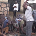 Uganda: gays são Espancados com barras de ferro, queimados com lenha e forçados a confessar que são gays, e acusados de transmitirem COVID19