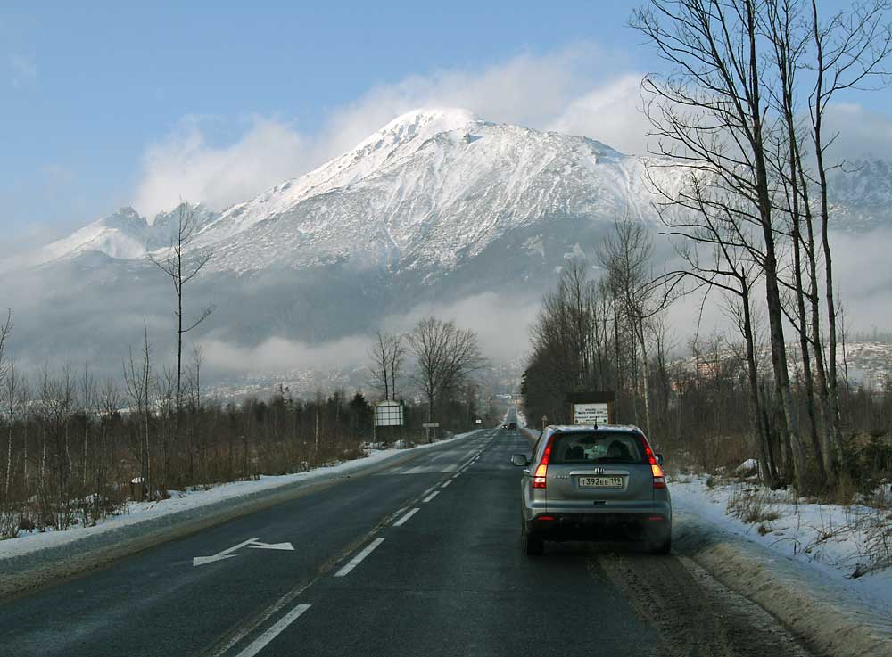 Горные лыжи в Словакии на автомобиле. Январь 2011.