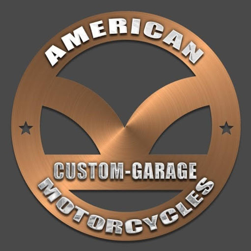 CUSTOM GARAGE AMERICAN MOTORCYCLES & ROYAL ENFIELD & LAMBRETTA logo