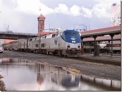 IMG_0118 Amtrak P42DC #124 at Union Station in Portland, Oregon on October 23, 2009