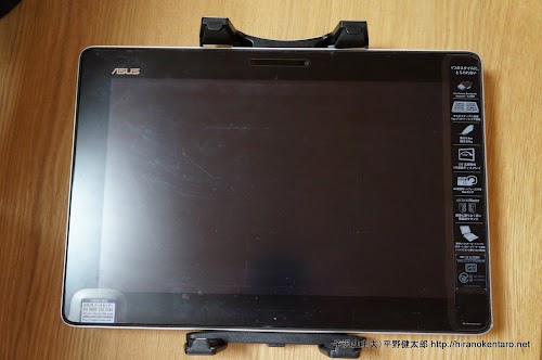 ASUS TF300Tを装着