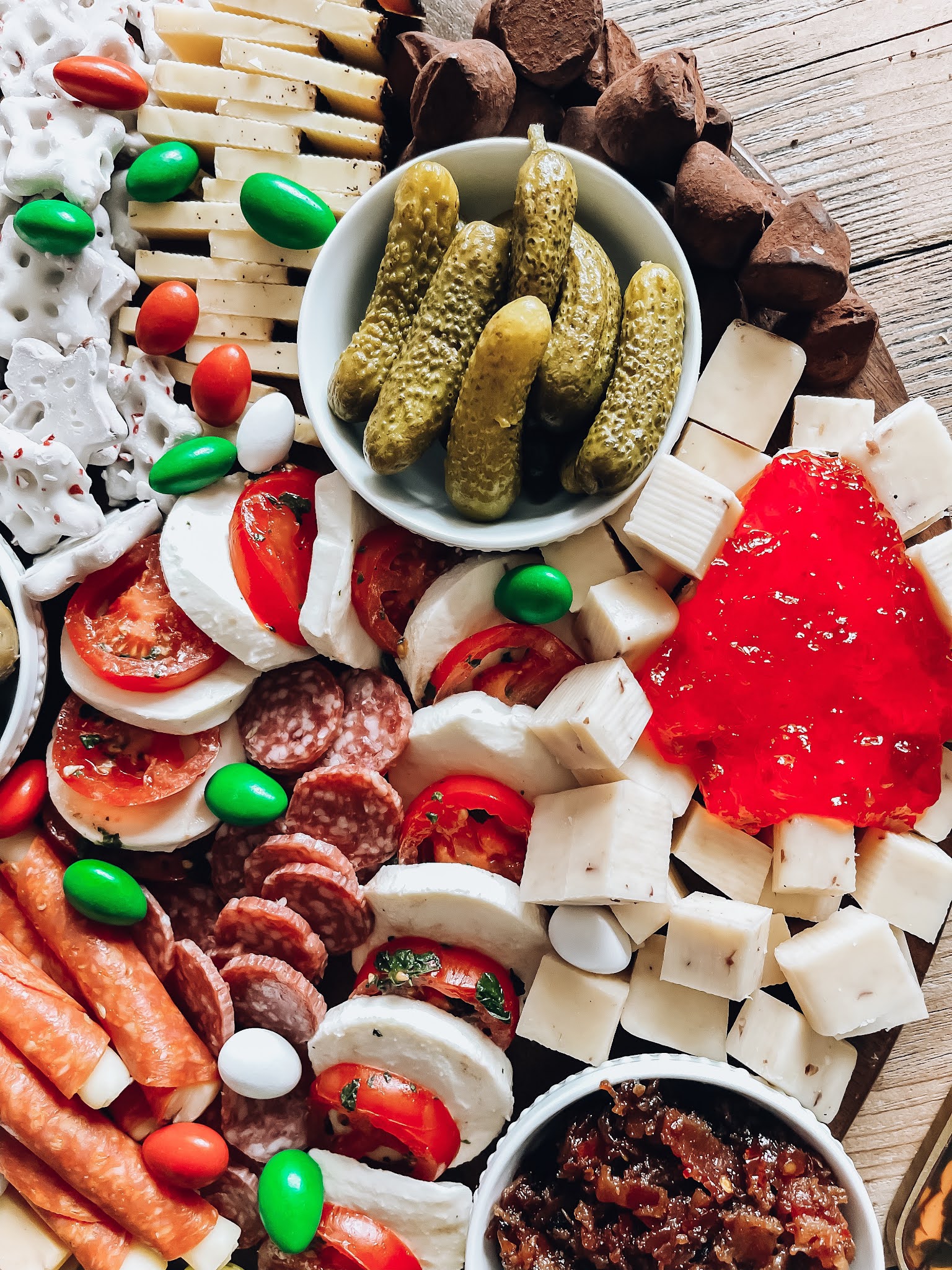 Christmas Charcuterie Board - Something Delightful Blog #CharcuterieBoard #SnackBoard #ChristmasCheeseBoard #ChristmasCharcuterieBoard #ChristmasAppetizer