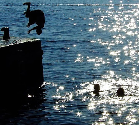 2 in acqua, uno in aria di Jorjo