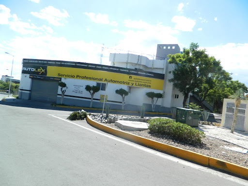 AUTOLEX, Calle Nogal 347, Arboledas, 76140 Santiago de Querétaro, Qro., México, Taller de reparación de automóviles | QRO