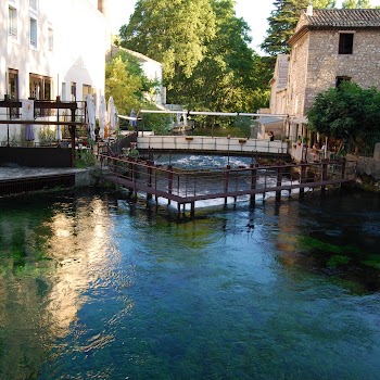 FONTAINE DE VAUCLUSE 13-08-2013 20-08-34.JPG