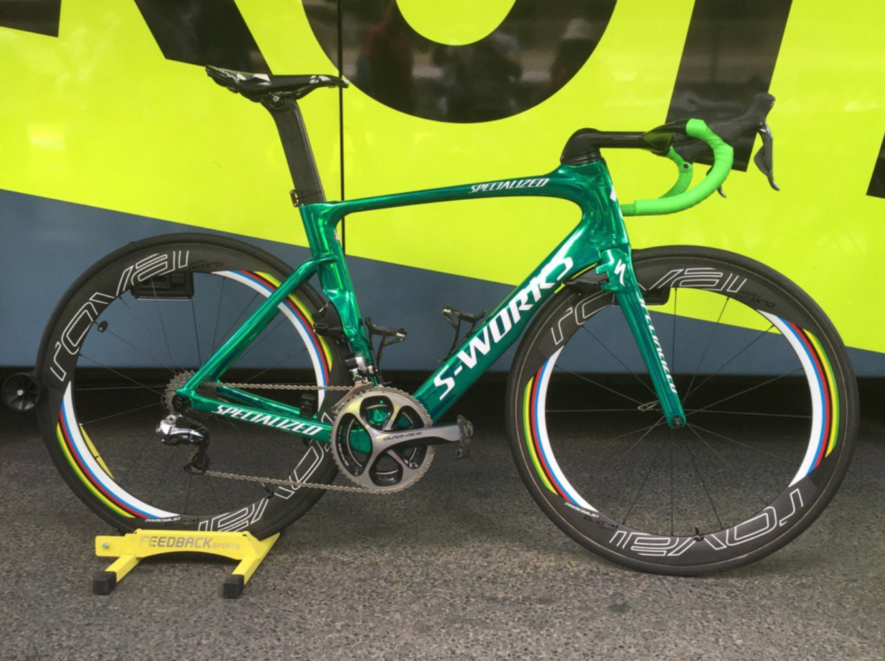 BicycleFriends.com: Sagan's Green Specialized Venge ViAS