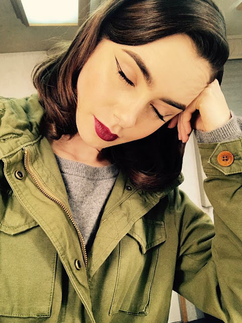 Lily Collins Awesome Profile Pics