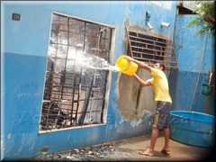 Incêndio destrói loja de material de construção em Acorizal; veja fotos e vídeo