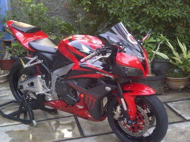 Raja Moge  Bekas  CBR600RR 2008 Dijual SURABAYA  LAPAK 