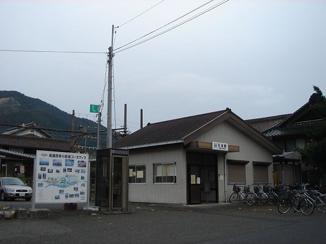 파일:external/upload.wikimedia.org/640px-Ishizu_Stn_Gifu01.jpg