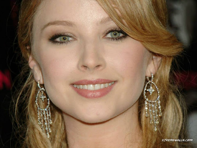 Elisabeth Harnois Profile Dp Pics