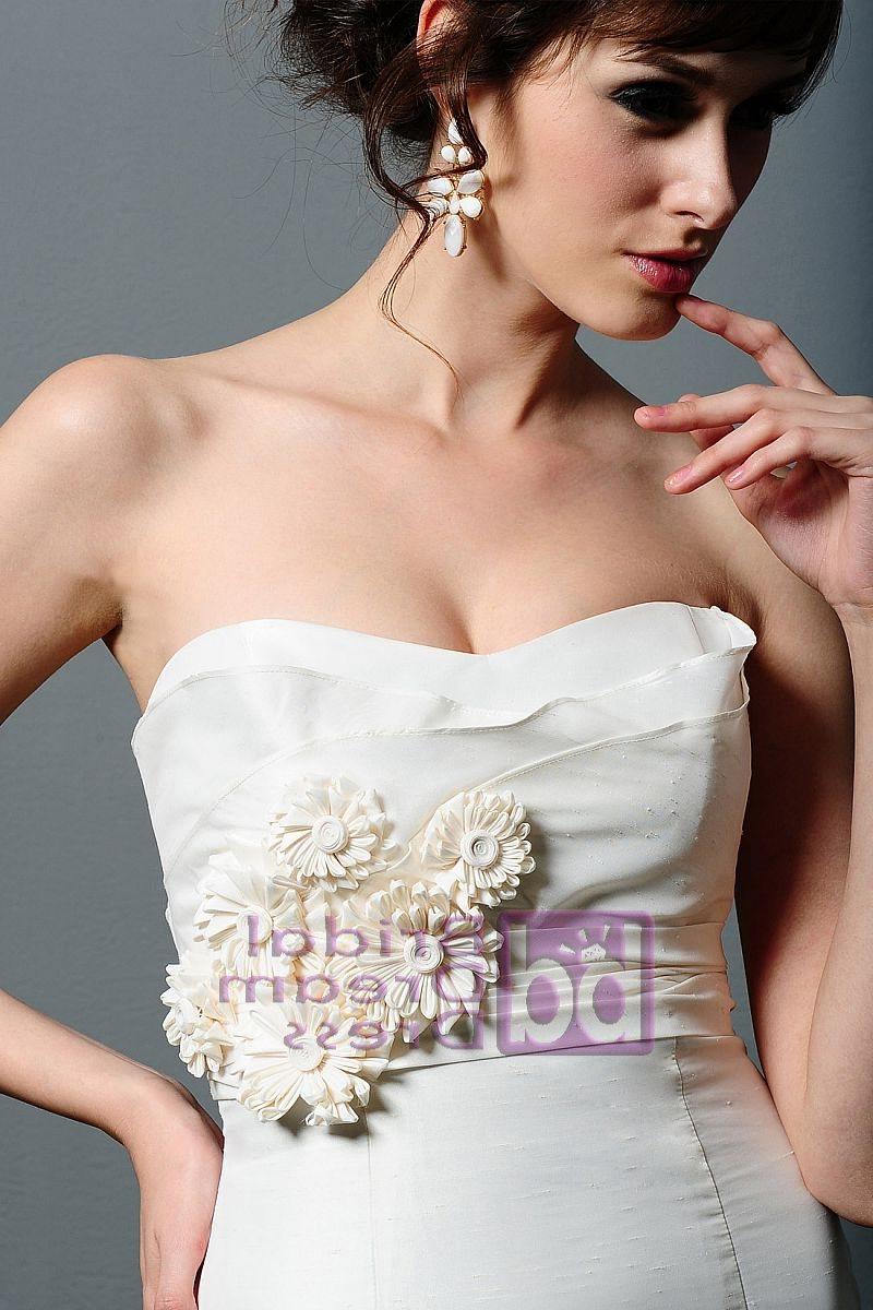 Eden Bridals Silver Lable Wedding Dress 1406