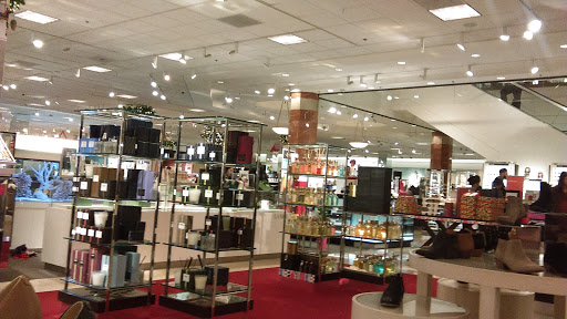 Department Store «Nordstrom Santa Anita», reviews and photos, 400 S Baldwin Ave, Arcadia, CA 91007, USA