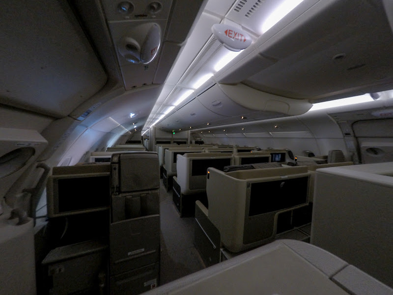 SIN FRA LHR 22 - REVIEW - Singapore Airlines : Business Class - Singapore to Frankfurt (A380)