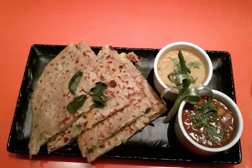 Butter Chicken Paratha[Jumbo Size]