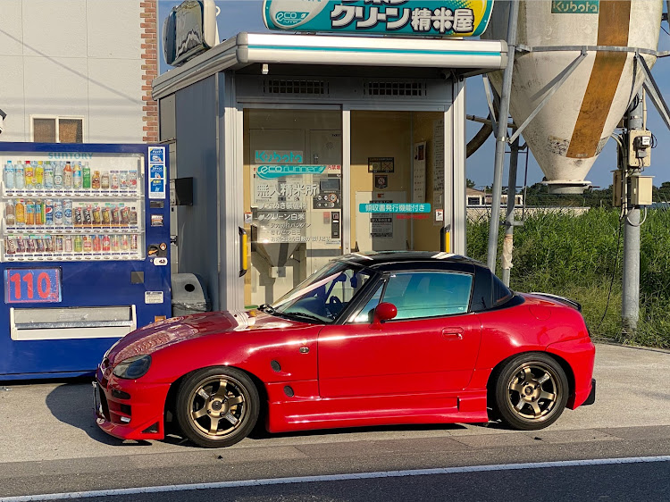 カプチーノの真横ショット・流行りに便乗・緑と赤のコラボ・カプチーノ と過ごす日々に関するカスタム事例の投稿画像2枚目