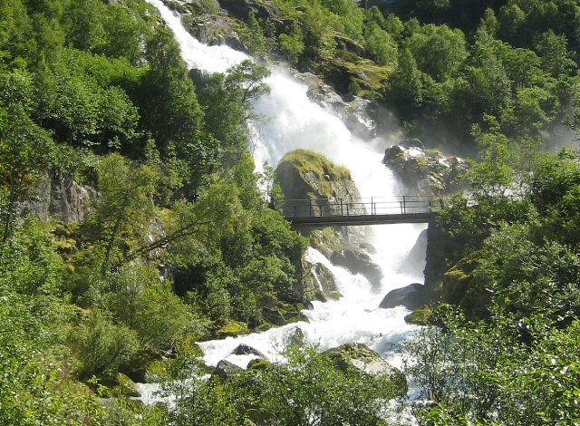 GLACIAR DE JOSTEDAL. BRIKSDAL Y PARQUE KJENUDALSBREEN. - NORUEGA I. DE TRONDHEIM A OSLO. FIORDOS Y GLACIARES. (5)