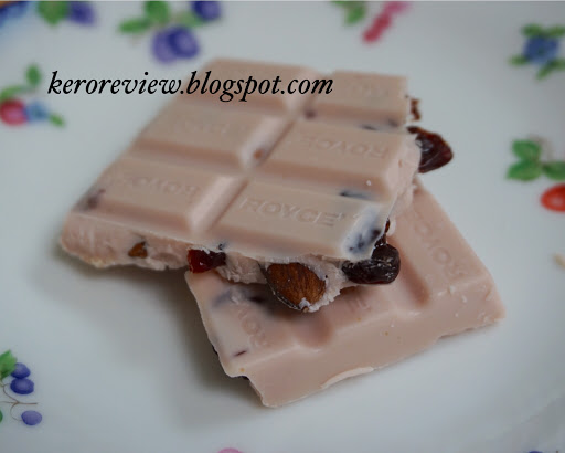 รีวิว รอยซ์ ช็อกโกแลตแท่ง รสซากุระเบอร์รี่ (CR) Review Chocolate Sakuraberry, Royce Brand. ロイズ さくらベリー