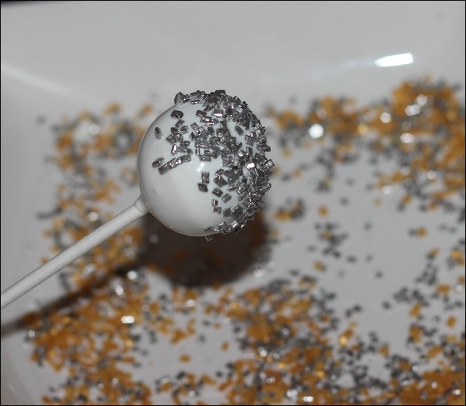 Silvester New Year Cake Pops Oreo Glitzer Gold Silber Weiß 12